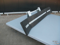 Rubber yard scraper Hofstede Rubberschuif  rubber sneeuw modder voer erf schuif schuiver euro