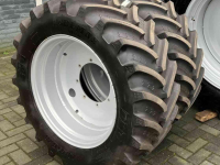 Wheels, Tyres, Rims & Dual spacers BKT BKT 420/65R28 Banden