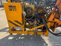 Mowing arm with flailmower Votex KM