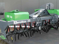 Meadow aerator Awemak Aeromax graslandbeluchter grasland weide beluchter verbeteraar