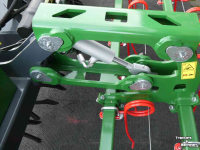 Meadow aerator Awemak Aeromax graslandbeluchter grasland weide beluchter verbeteraar