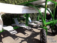 Other fertilization equipment and accessories Doornbos Zelfrijdend Wiedbed