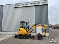 Excavator mobile JCB 8030 ZTS