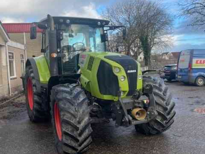 Tractor Claas arion 650 cebis