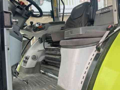 Tractor Claas arion 650 cebis
