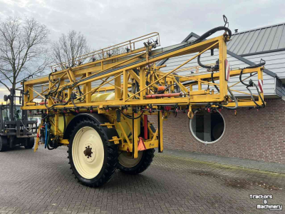Fieldsprayer pull-type Dubex Mentor 9804