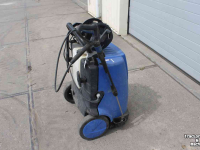 High-pressure cleaner, Hot / Cold Nilfisk MH 2M heetwater hogedrukreiniger stoomcleaner