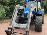 Tractor New Holland T5070 + Frontlader Mailleux T10