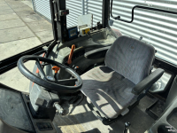 Tractor New Holland L75