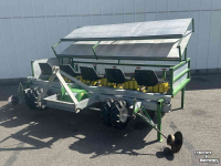 Transplanter  Plantmaster carrousel plantmachine 5 rijen