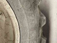 Wheels, Tyres, Rims & Dual spacers  12.4R46 + 420/70R28