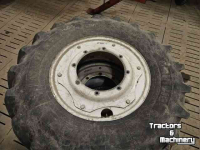 Wheels, Tyres, Rims & Dual spacers  12.4R46 + 420/70R28