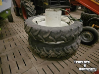 Wheels, Tyres, Rims & Dual spacers  Set smalle banden dubbele montering