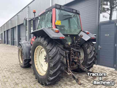 Tractor Valtra 6750