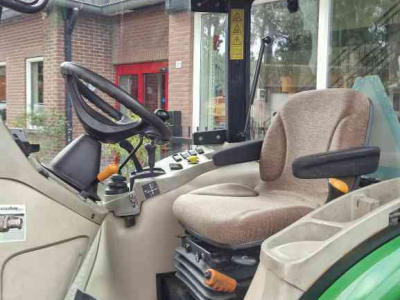 Horticultural Tractors John Deere 4720 E hydro