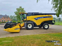 Combine New Holland CX 8.70