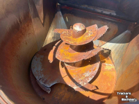 Feed mixer BVL V-MIX 12-LS