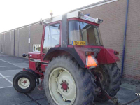 Tractors International 845 XL