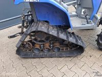 Tractor Iseki Iseki Hunter 18S rupstractor met 135 cm grondfrees