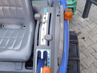 Tractor Iseki Iseki Hunter 18S rupstractor met 135 cm grondfrees