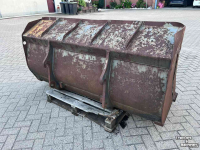 Other earthmoving and heavy equipment and accessories Volvo Shovelbak dichte bak loader bucket gebruikt