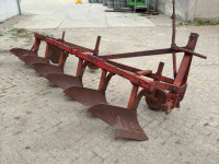 Ploughs Cappon Stoppelploeg 6 schaar