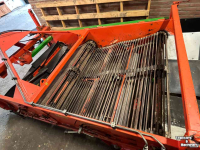 Onion harvester Holaras UR-170-HZ, uienrooier