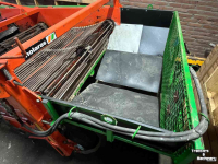 Onion harvester Holaras UR-170-HZ, uienrooier
