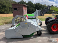 Sweeper Zocon 300 XL met opvangbak