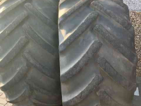 Wheels, Tyres, Rims & Dual spacers Mitas SFT Mitas banden 2x 600/70R30 30mm en 1x 710/70R42  40mm