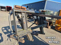 Excavator buckets  Opruiming bakken, palletvorken, balenklem.