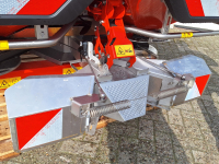 Fertilizer spreader Rauch AXIS M30.2 EMC VARISPREAD PRO ISOBUS