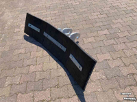 Rubber yard scraper  Rubberschaaf  schuif met CW 05 aansluiting