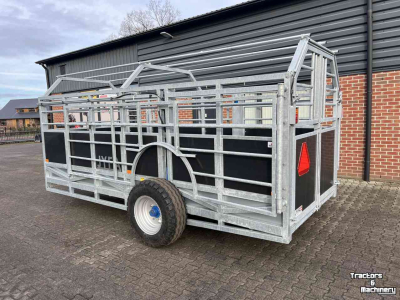 Livestock trailer  JYFA NHY500