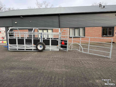 Livestock trailer  JYFA NHY500