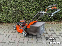 Push-type Lawn mower Husqvarna LC 353 VI