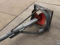 Manure mixer Reck TR-E 400 mestmixer 4 meter mestroerder 70x70 trekkende mixer