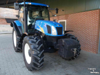 Tractor New Holland TSA 135
