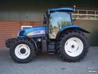 Tractor New Holland TSA 135