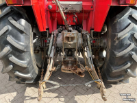 Tractor Massey Ferguson 590-4 met voorlader