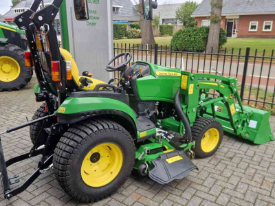 Horticultural Tractors John Deere 2026R