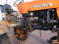 Tractor Universal 640