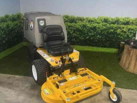 Ride-on mower Walker S18GH opvangzero-turn frontmaaier