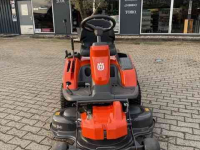 Ride-on mower Husqvarna R214T