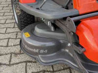 Ride-on mower Husqvarna R214T