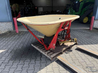 Fertilizer spreader Vicon Pendelstrooier