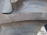 Wheels, Tyres, Rims & Dual spacers Taurus 320/70R20