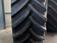 Wheels, Tyres, Rims & Dual spacers BKT 900/50R42 + 710/55R28 of 710/55R30