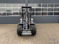 Wheelloader Giant G 2700 HD Kniklader
