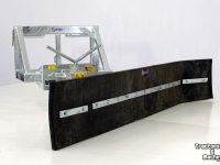Rubber yard scraper Qmac 180 MECH SCHUIN+HOEK THALER KNIKLAD
